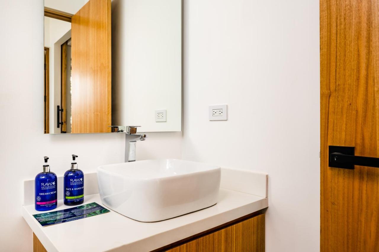 Mvillas Luxury Villas With Beach Club Access & Sauna Tamarindo Bagian luar foto